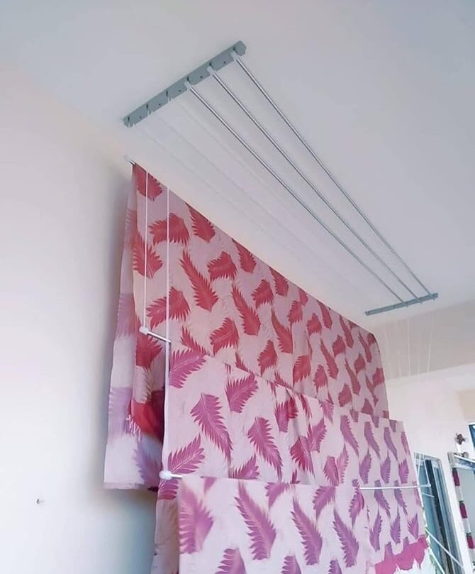 balcony hanger